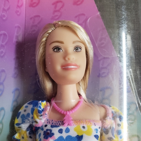 Barbie Fashionistas Doll #208 with Down Syndrome Wearing Floral Dress - Picture 4 of 5